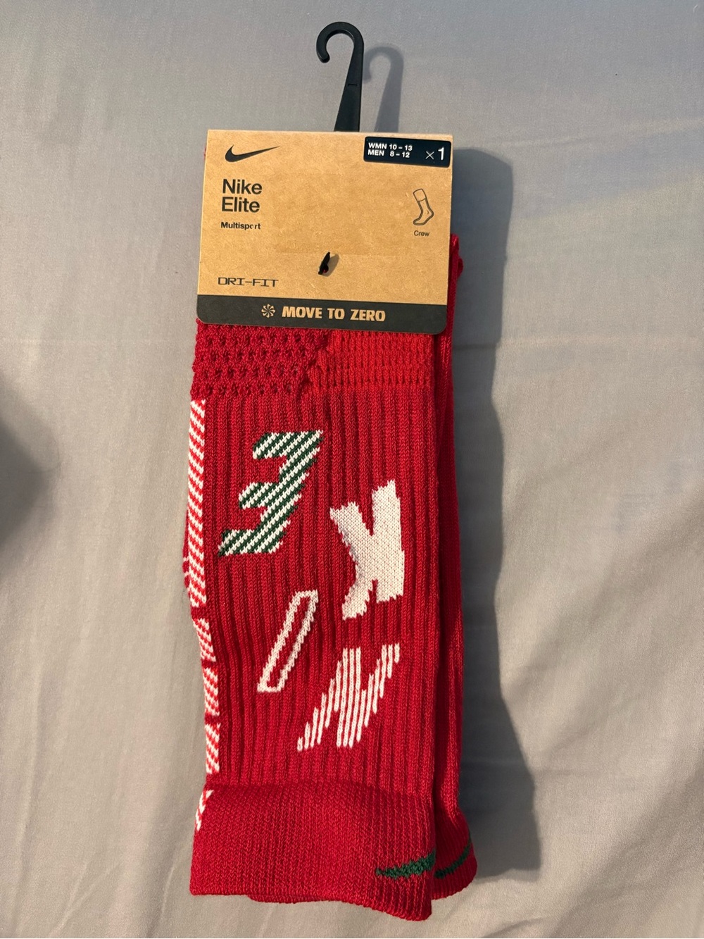 NWT Nike Elite Multisport Dri-Fit Xmas Socks Womens 10-13, Men 8-12